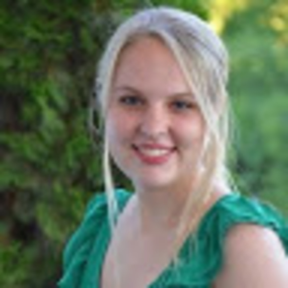 Meet your Posher, Brittany - Picture 1 of 1